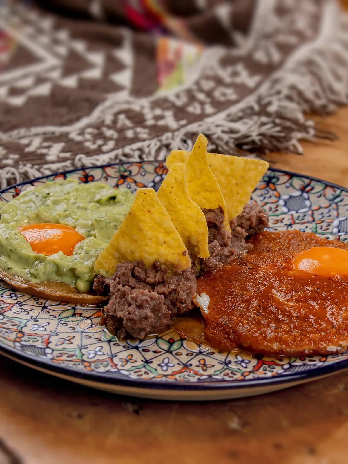 Huevos Divorciados – Rezept aus Einfach Mexikanisch